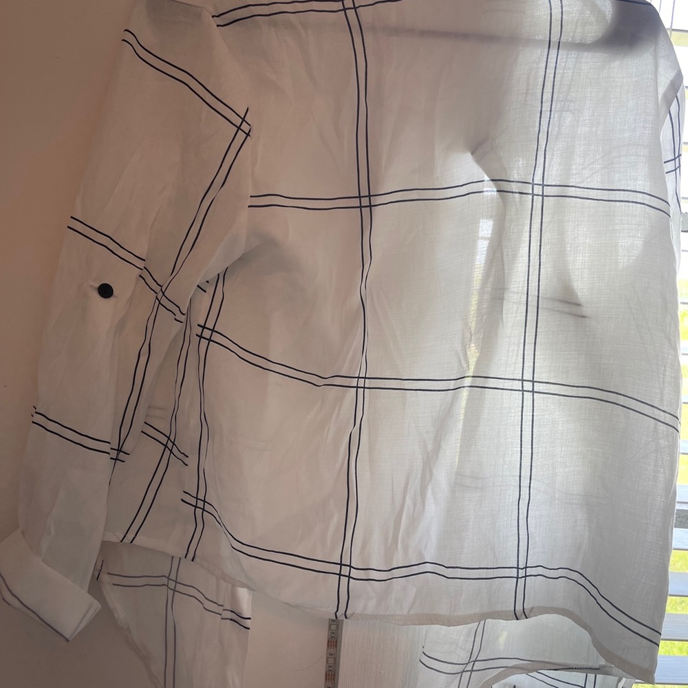 White grid button up - Picture 4 of 4